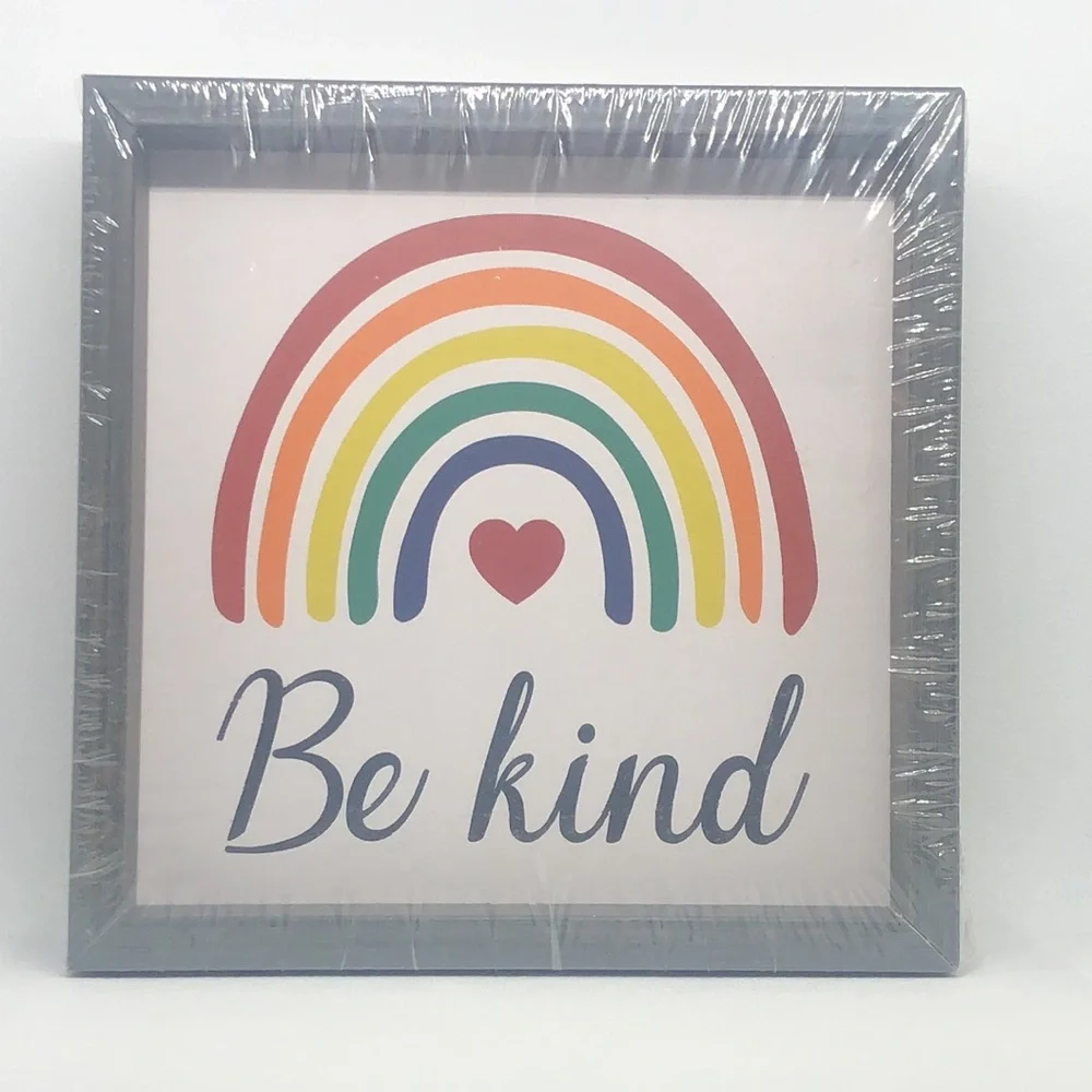 🌈 ❤️ Rainbow & Heart Be Kind Sign 🪧 🌈 ❤️ NWT 6”L x 6”T x1.5”W